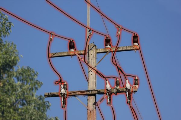 What You Need to Know About Power Lines and ELF Radiation